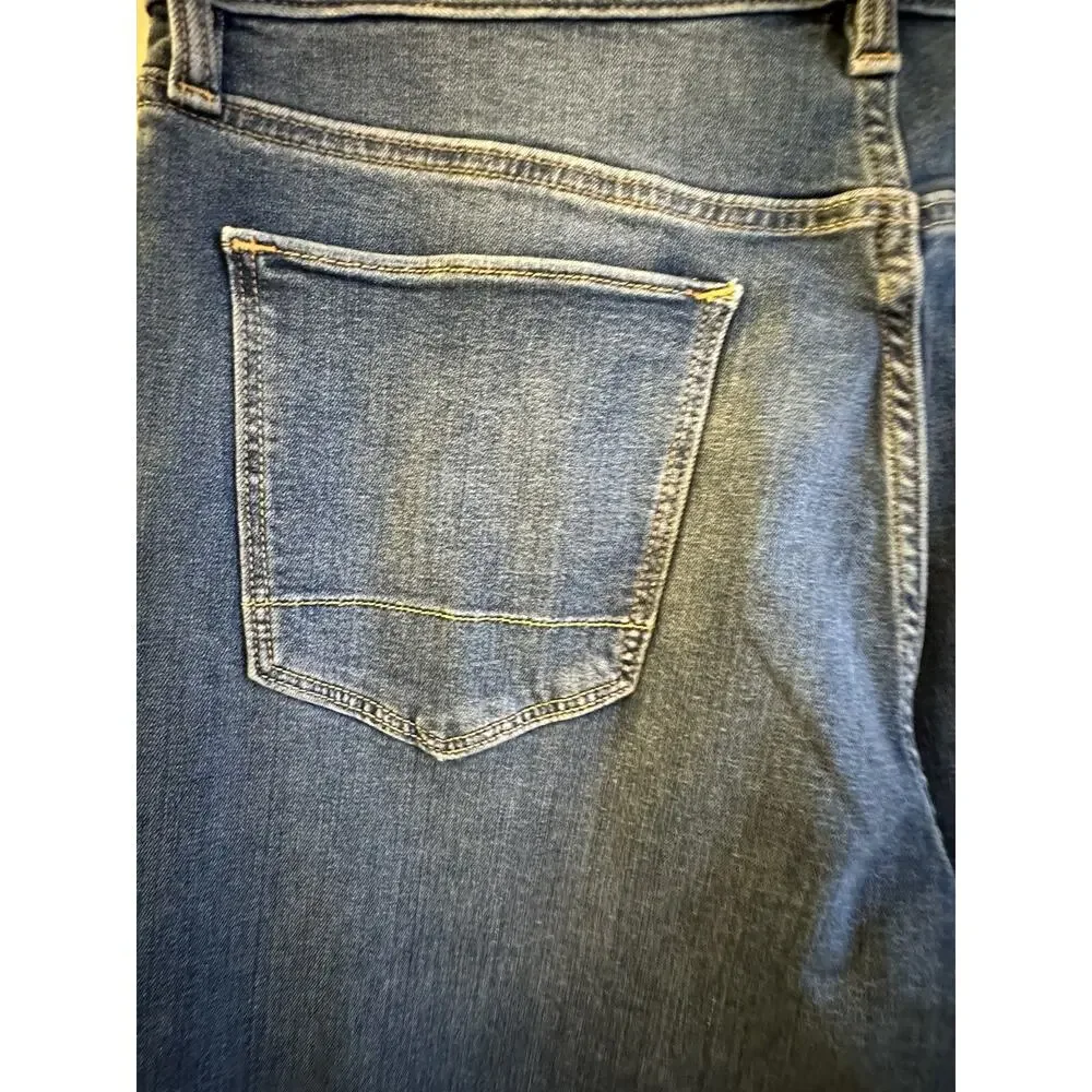 NWT Banana Republic Travel Mens 35x34 Blue Straight Fit Flex ￼Stretch Denim Jean